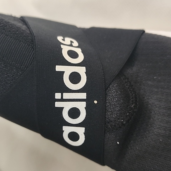 adidas Women's Shoes Size: 8 - Picture 5 of 17